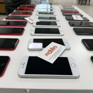 100 X Apple IPhone 8 64GB (Mix Grades)